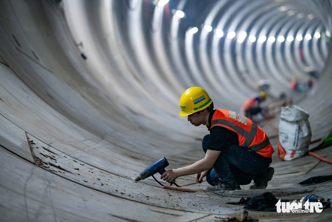 Cận cảnh đường hầm metro Nhổn - ga Hà Nội sâu 30m vừa được đào thông - Ảnh 3.