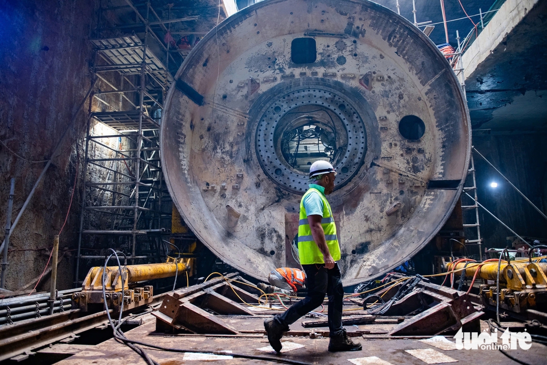 Cận cảnh đường hầm metro Nhổn - ga Hà Nội sâu 30m vừa được đào thông - Ảnh 8.