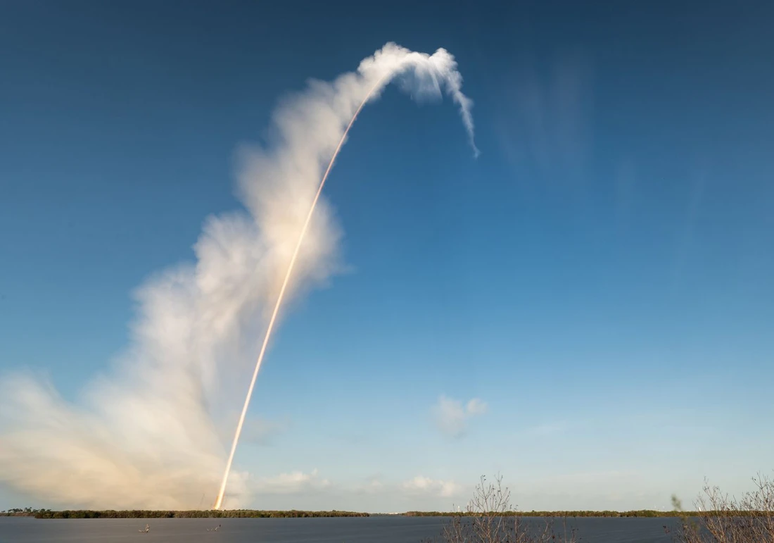 Mặt trăng - Ảnh 4.