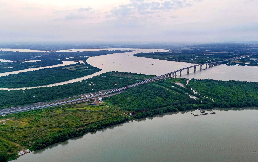 Biến đất vàng thành con số tăng trưởng - Ảnh 4.