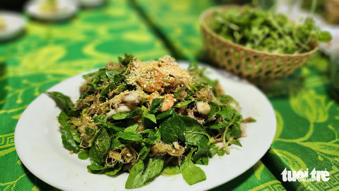 Những ngày nắng gắt, về đầm Chuồn tận hưởng không gian mênh mông, mát lành - Ảnh 6.