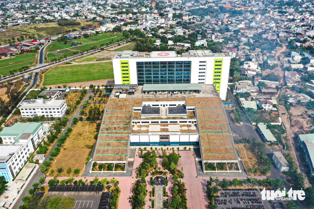 bệnh viện cửa ngõ - Ảnh 2.