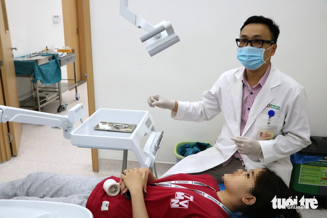 bệnh viện cửa ngõ - Ảnh 8.