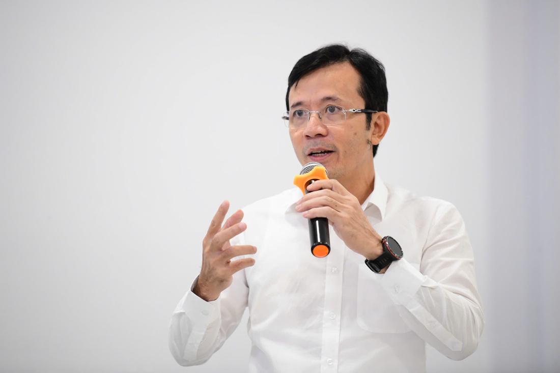 Báo chí - Ảnh 11.
