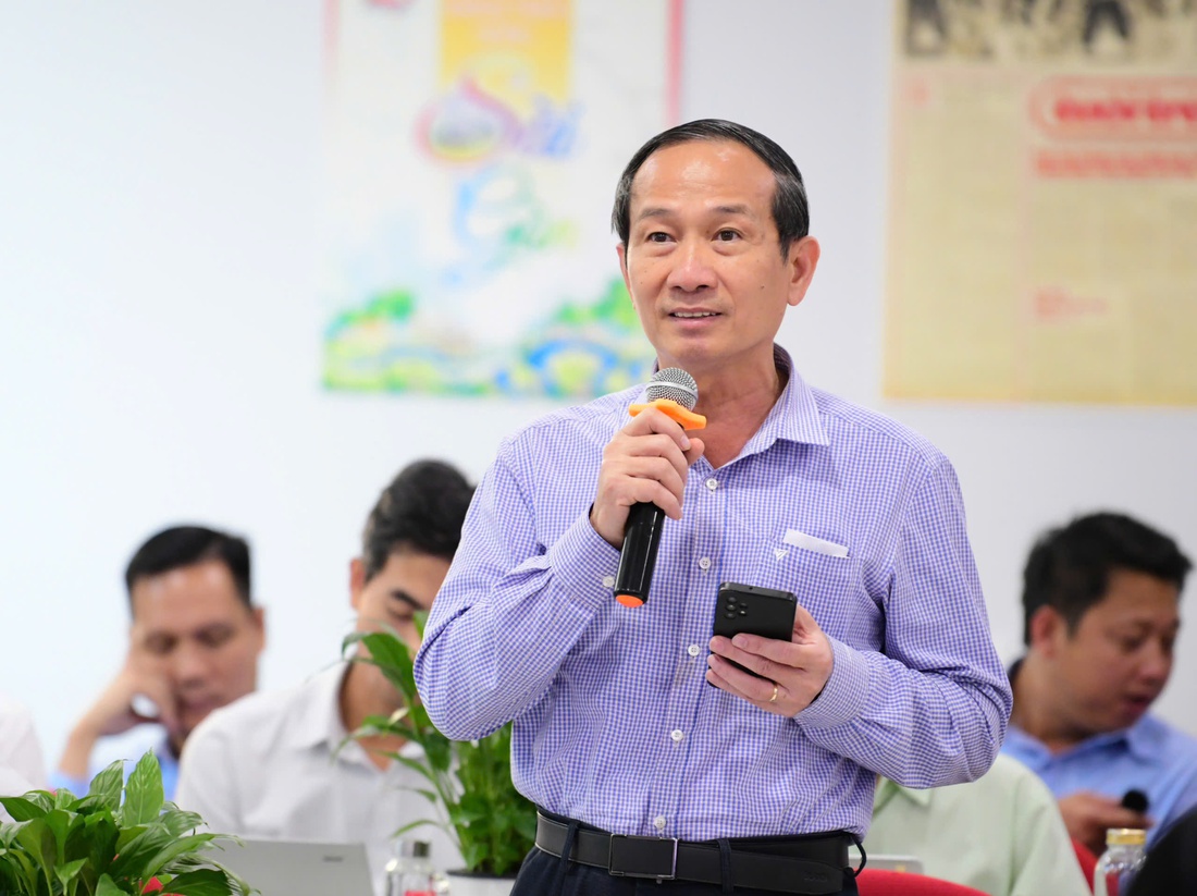 Báo chí - Ảnh 14.