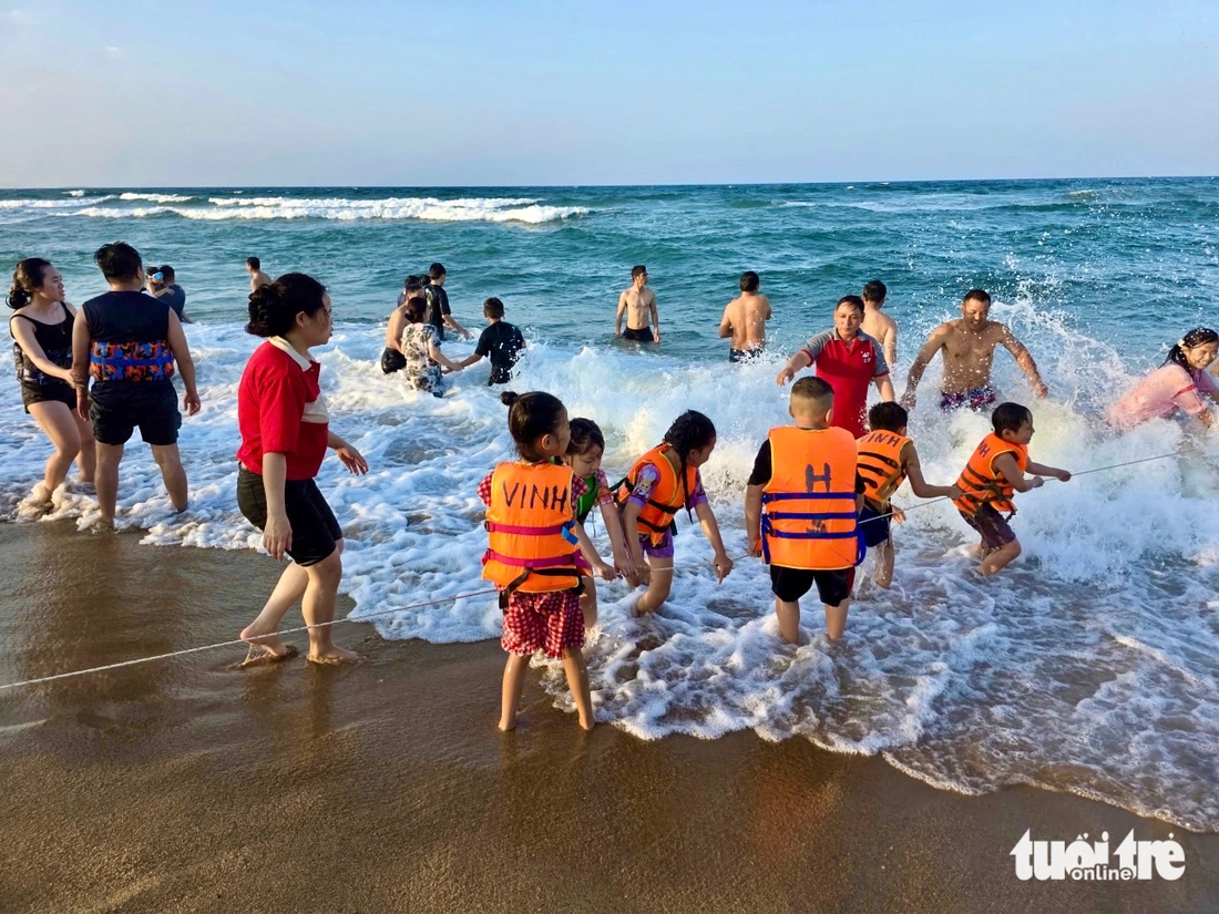 du khách - Ảnh 5.