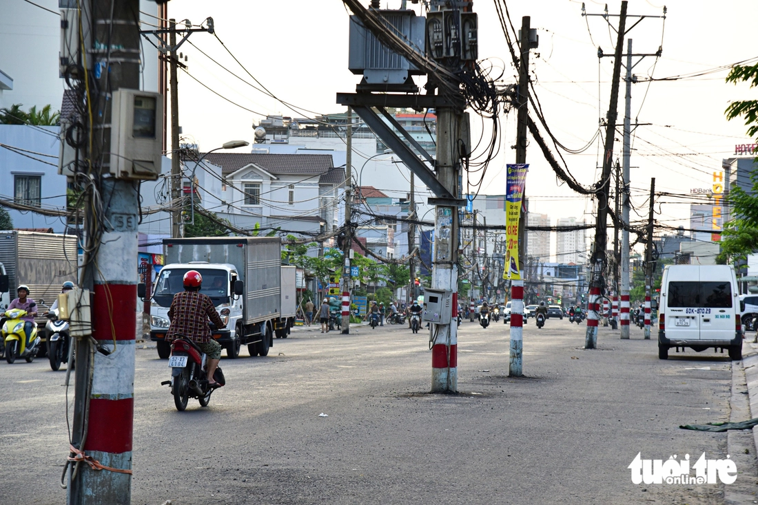 cột điện - Ảnh 7.