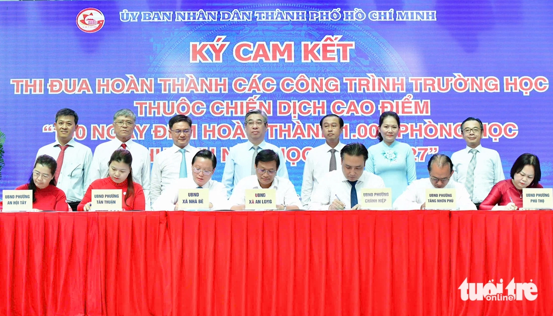 Cao điểm '100 ngày đêm hoàn thành 1.000 phòng học’ tại TP.HCM - Ảnh 5.