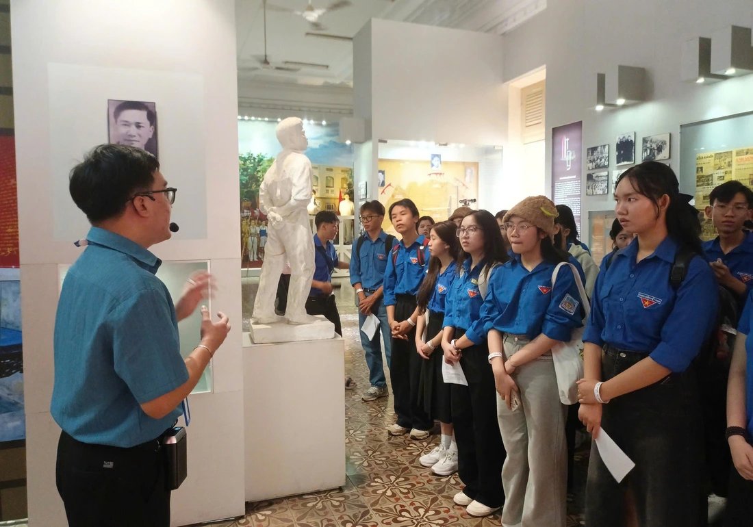 Từ 1-7, tăng mức quà Tết cho người hưởng lương hưu, trợ cấp bảo hiểm xã hội - Ảnh 3.