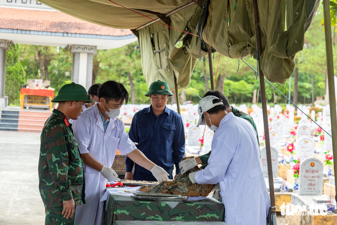 hài cốt liệt sĩ - Ảnh 2.