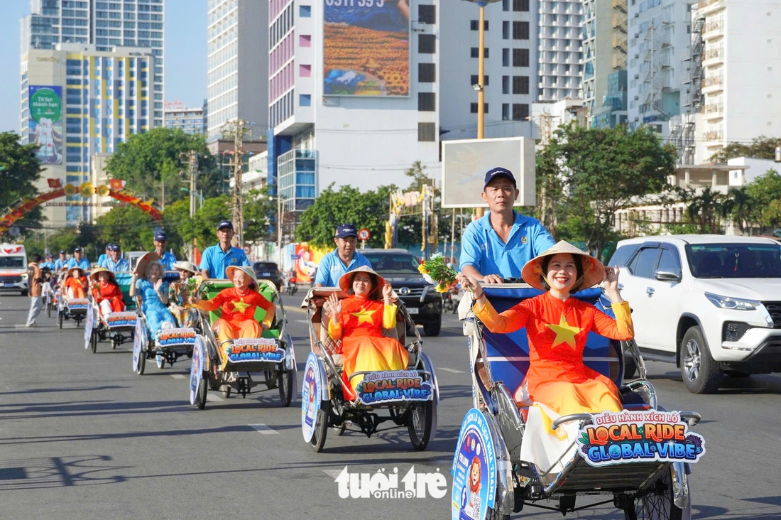 Gen Z hào hứng trải nghiệm Ngày hội tiếng Anh - Ảnh 2.