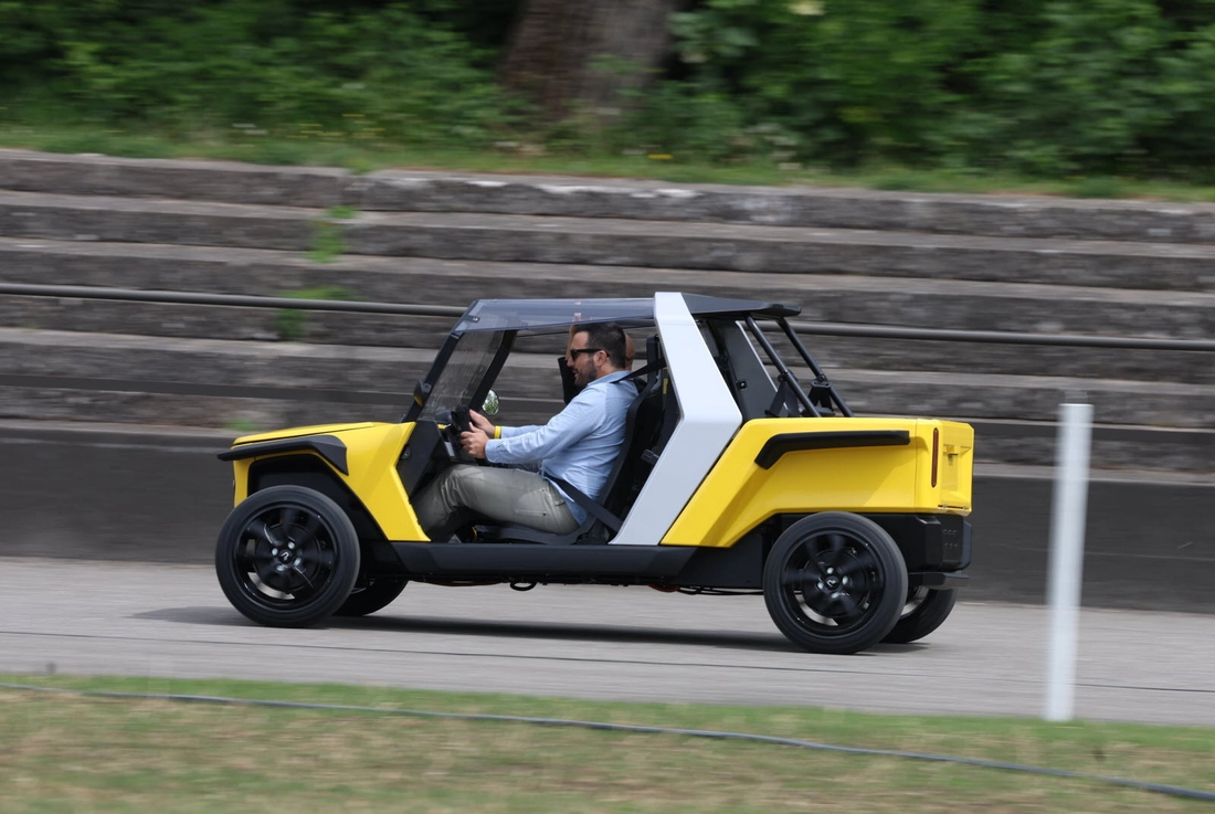 ô tô điện mini - Ảnh 10.