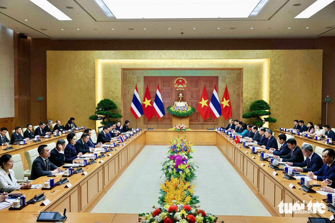 Lễ đón Thủ tướng Thái Lan Anutin Charnvirakul lần đầu tiên thăm Việt Nam - Ảnh 7.