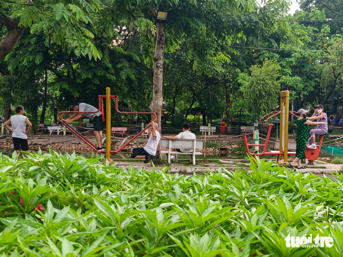 Công viên Lê Thị Riêng: Nơi đang diễn ra cuộc tìm kiếm hài cốt liệt sĩ theo 'mệnh lệnh của trái tim' - Ảnh 4.