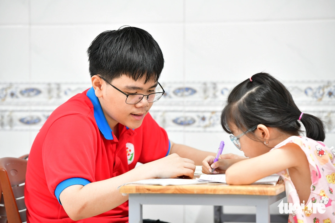 Dự án Nắng Cao Nguyên mang lại mùa hè ý nghĩa cho học sinh khó khăn tại TP . HCM - Ảnh 4.