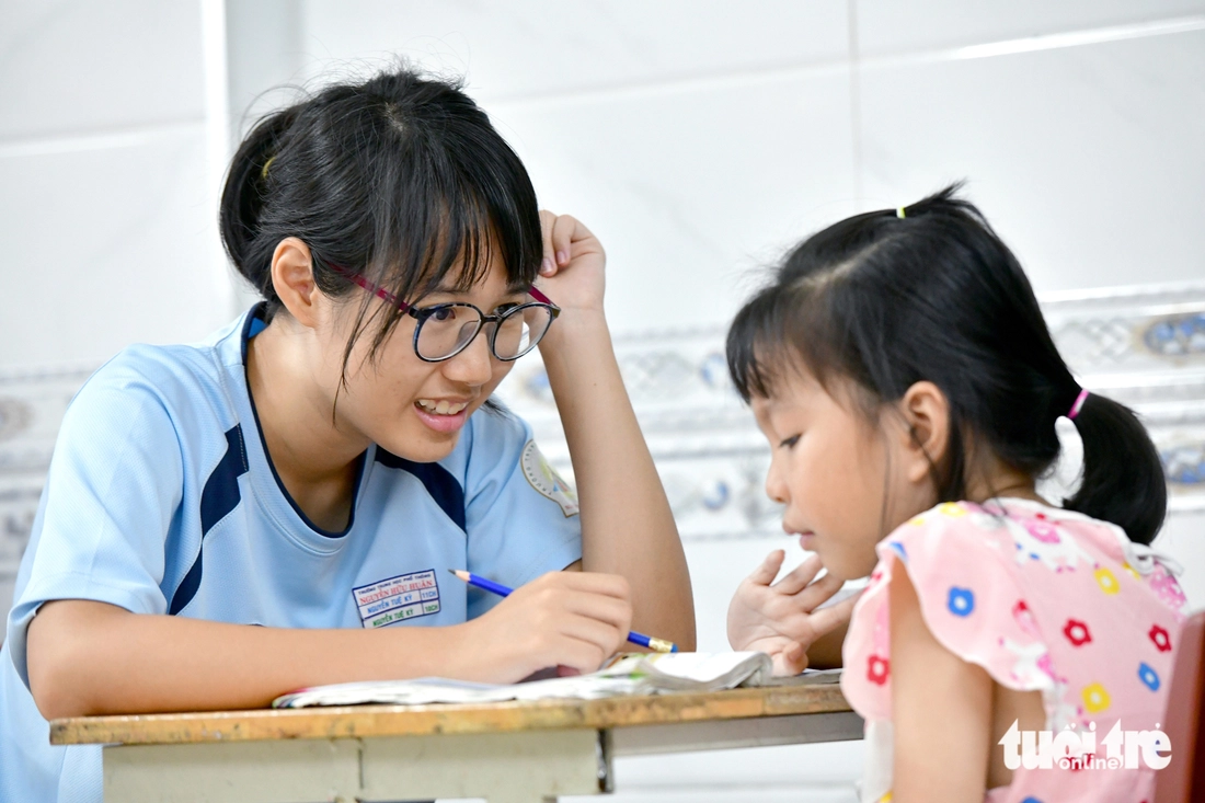 Dự án Nắng Cao Nguyên mang lại mùa hè ý nghĩa cho học sinh khó khăn tại TP . HCM - Ảnh 1.