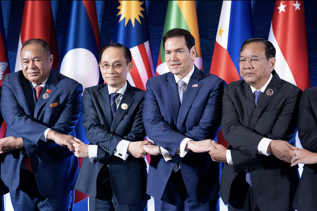 Sức hút của ASEAN trong thế giới 'bất khả dự báo' và vai trò ngày càng lớn của Việt Nam - Ảnh 1.