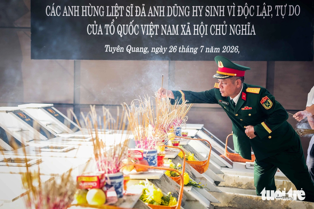 - Ảnh 16.