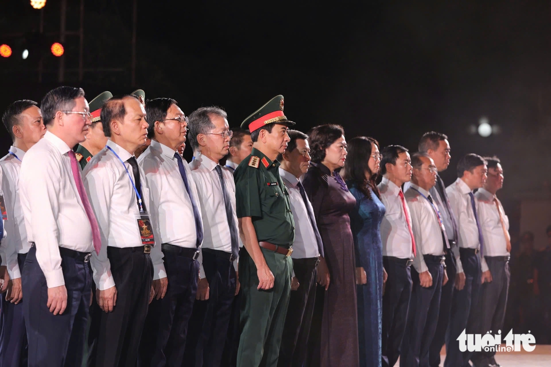 Tổng Bí thư, Chủ tịch nước Tô Lâm dự cầu truyền hình Sao sáng dẫn đường - Ảnh 7.