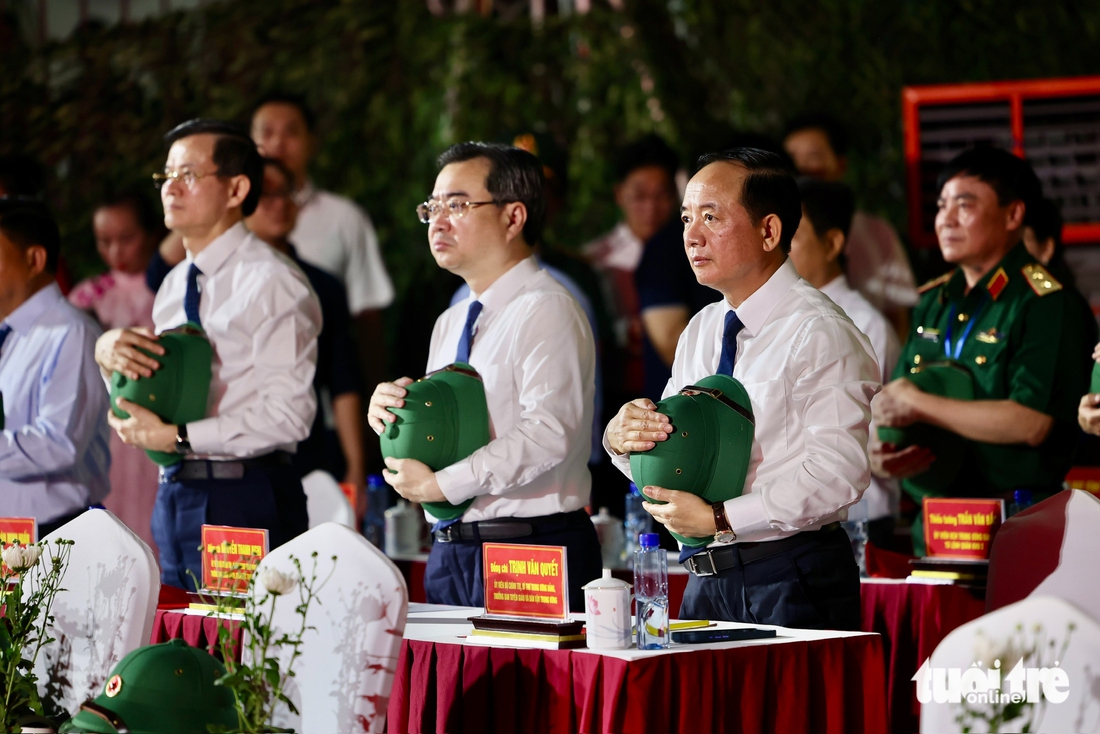 Tổng Bí thư, Chủ tịch nước Tô Lâm dự cầu truyền hình Sao sáng dẫn đường - Ảnh 4.