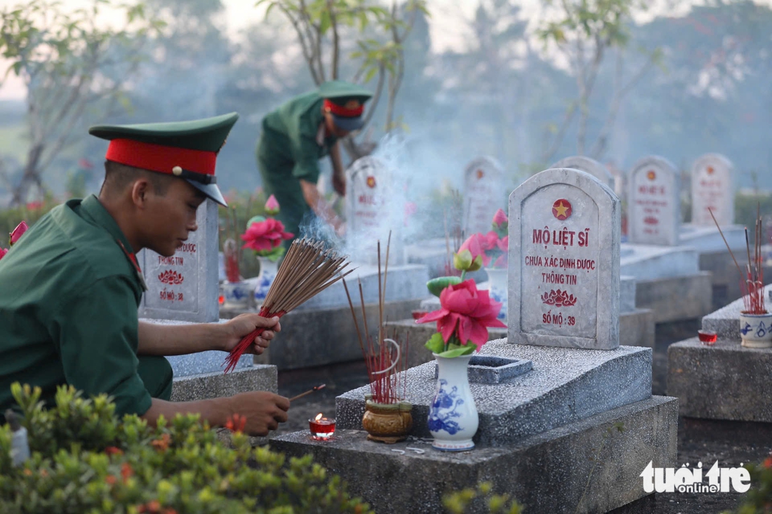 Nghĩa tình dành cho những anh hùng - Ảnh 6.