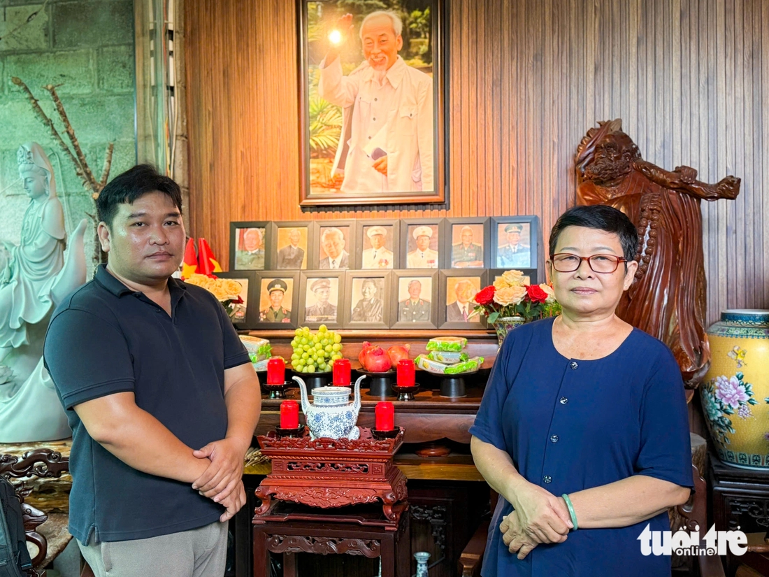  'Cả đời tôi chưa một lần được cha ôm' - Ảnh 10.