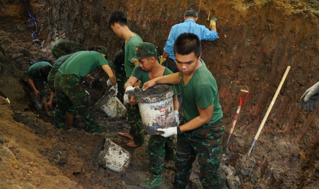 Hành trình từ bức ảnh lịch sử đến những hài cốt liệt sĩ đầu tiên được tìm thấy tại công viên Lê Thị Riêng - Ảnh 12.