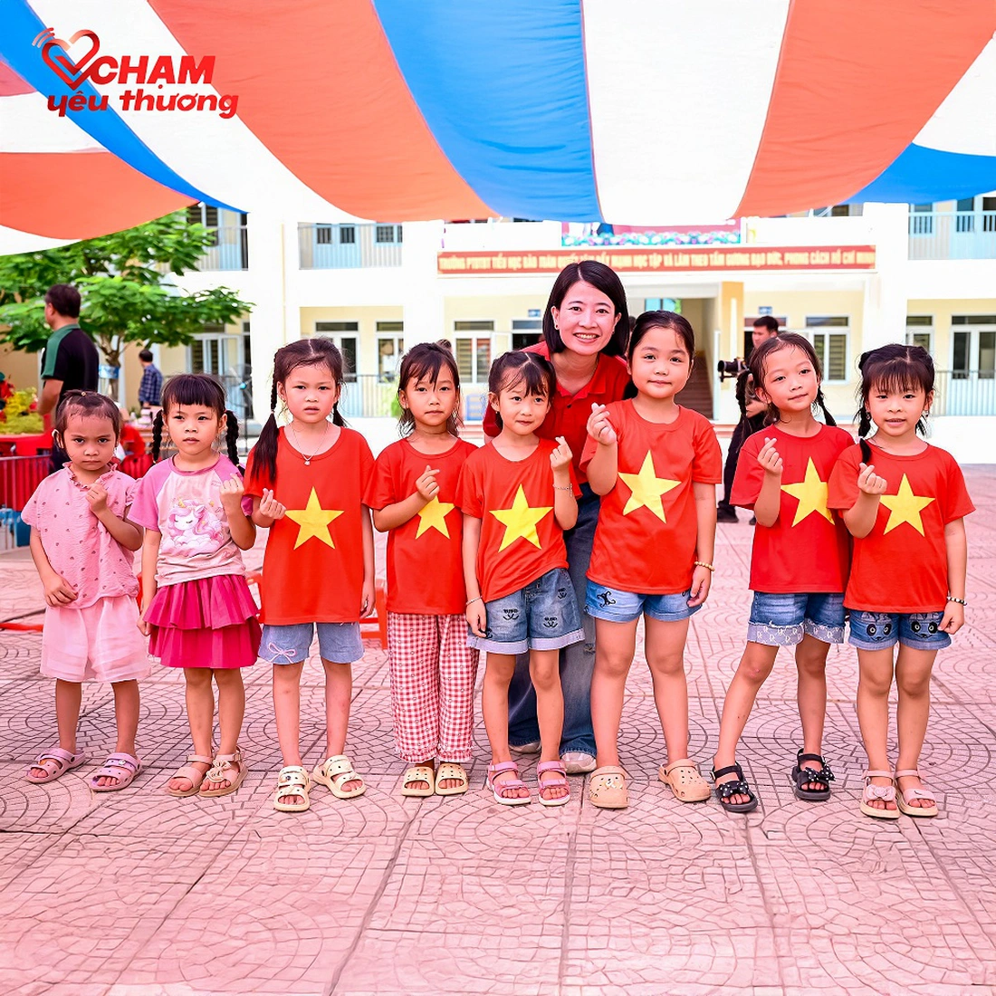 Quỹ Chạm yêu thương khởi động chuỗi chương trình ‘Tiếp sức em tới trường 2026’ - Ảnh 2.