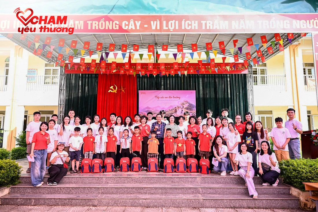 Quỹ Chạm yêu thương khởi động chuỗi chương trình ‘Tiếp sức em tới trường 2026’ - Ảnh 3.