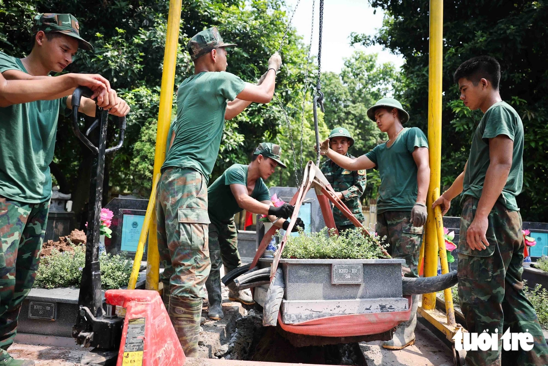 Khai quật tìm danh tính 469 Liệt sĩ chống Pháp sau 70 năm tại Nghĩa trang Mai Dịch - Ảnh 7.