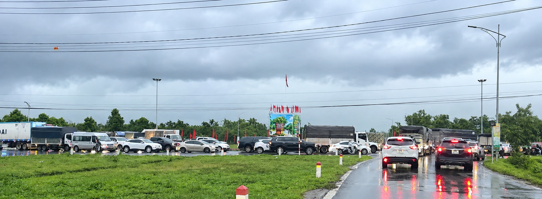 Mùa sầu riêng, xe đến Đắk Lắk đi thế nào, những tuyến nào cấm? - Ảnh 1.