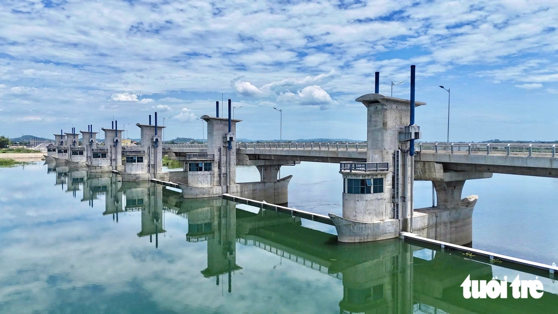 Trà Khúc khoác diện mạo mới từ những công trình nghìn tỉ - Ảnh 3.