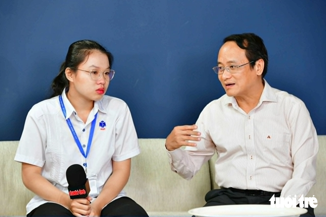 Nữ SV từng bị bỏ rơi trước bệnh viện: 'Tôi im lặng không nói nổi khi nghe tin được Tiếp sức đến trường' - Ảnh 3.