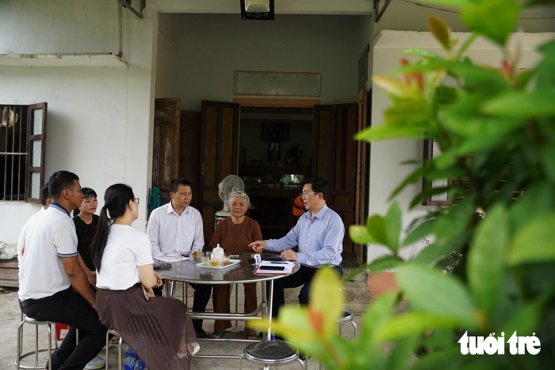 Bí thư xã đã tìm ra thân nhân người cán bộ gửi vàng tại Trung tâm Lưu trữ quốc gia rồi đi B - Ảnh 6.