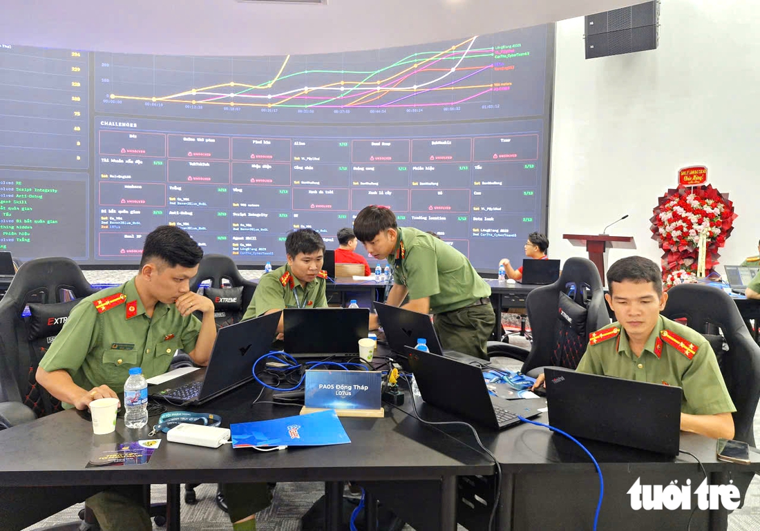 Thủ tướng Lê Minh Hưng: Lấy sự an toàn, hạnh phúc của người dân làm thước đo an ninh mạng - Ảnh 10.