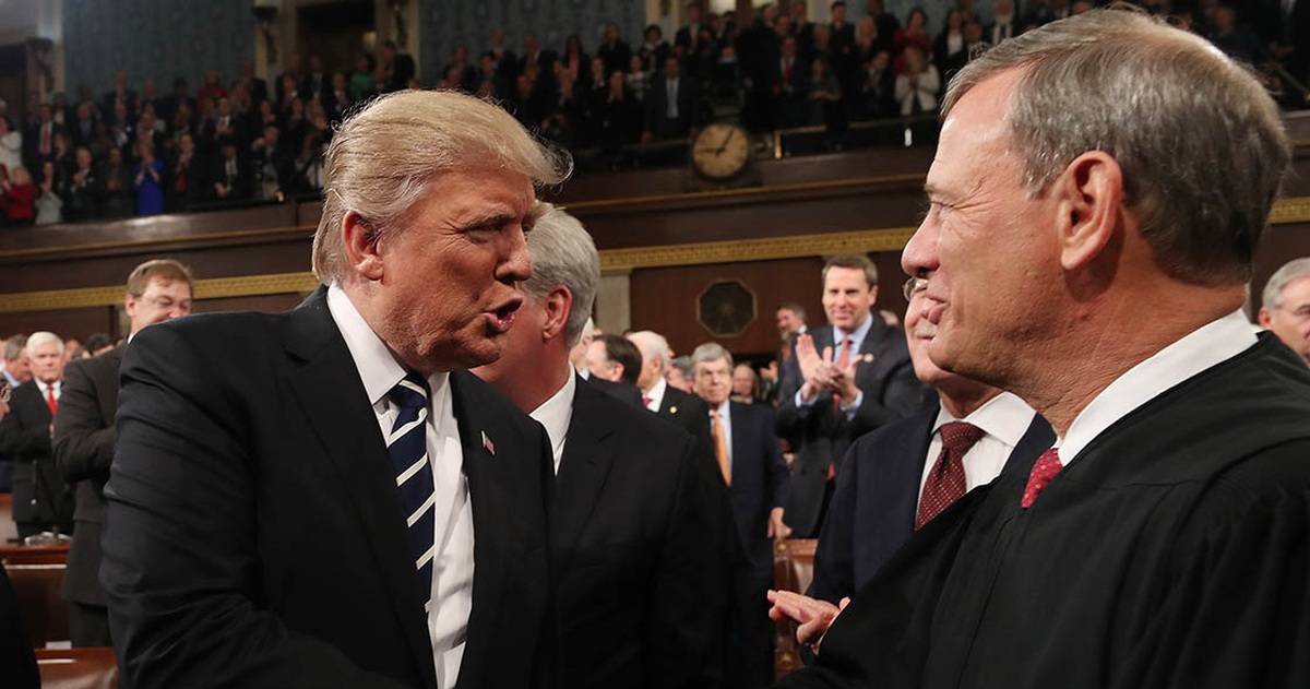 Tòa án tối cao giúp ích được gì cho ông Trump? - Tuổi Trẻ Online