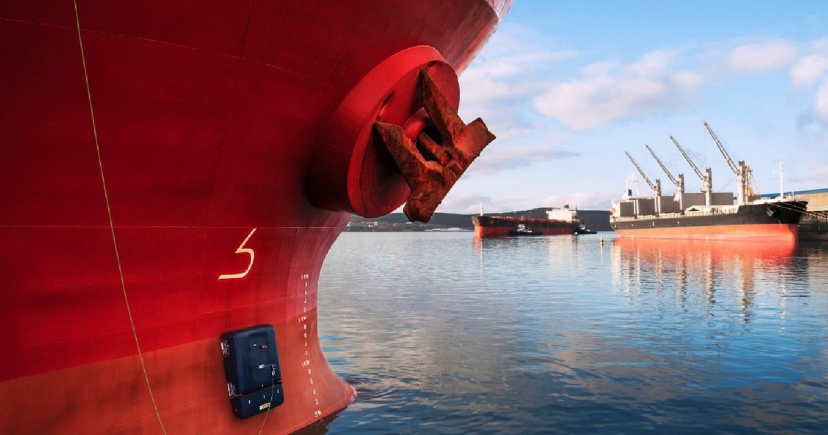 Robot dọn sạch vỏ tàu, cứu tinh cho ngành hàng hải