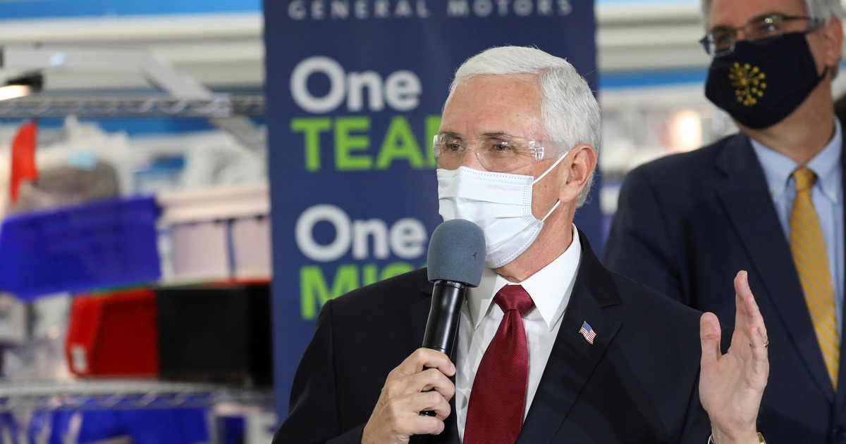 Phó tổng thống Mỹ Mike Pence bác tin tự cách ly sau tiếp xúc gần với người nhiễm COVID-19