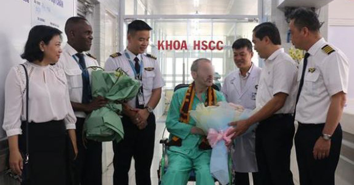 Bệnh nhân 91 - phi công người Anh 'rất vui' khi trở lại bầu trời quen ...