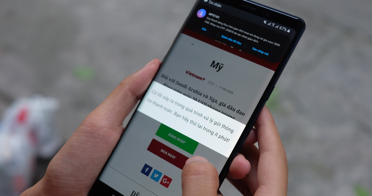 Thu tiền người đọc báo online?