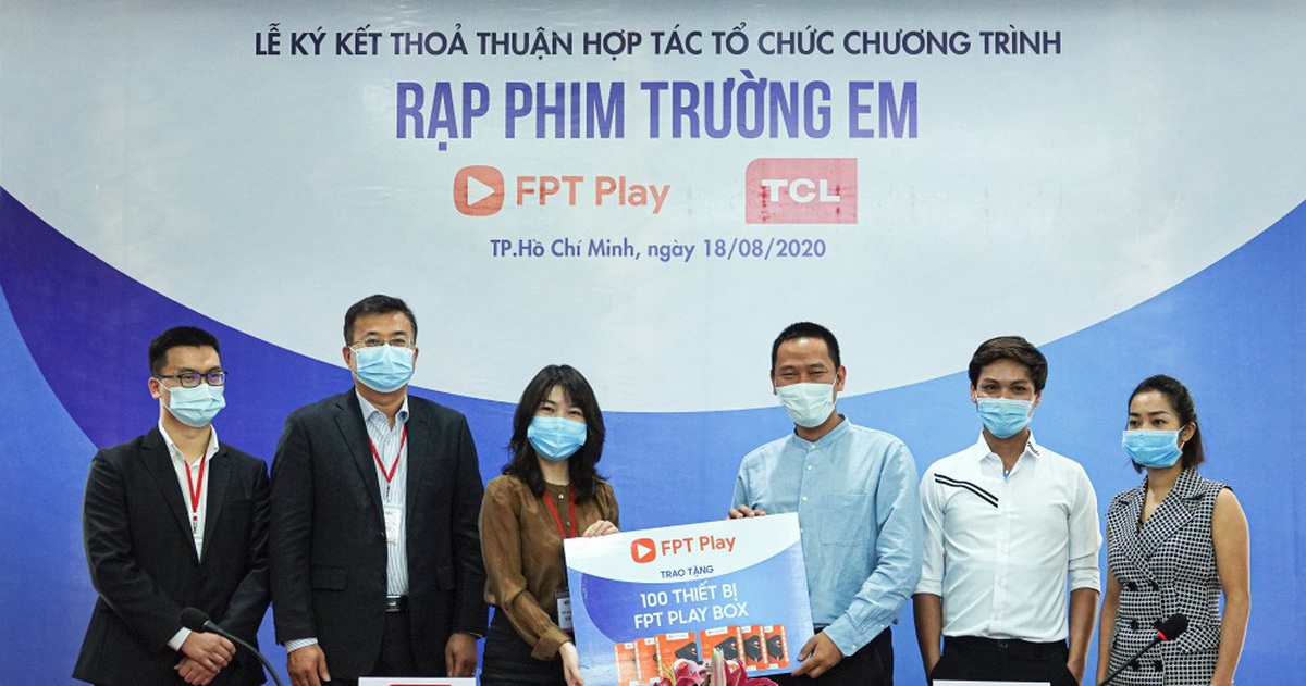 FPT Telecom và TCL Vietnam cùng khởi động 'Rạp phim trường em'