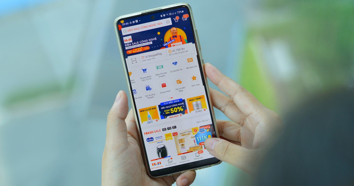 Người dùng thích mua sắm hàng online với nhiều tiện ích và khuyến mãi