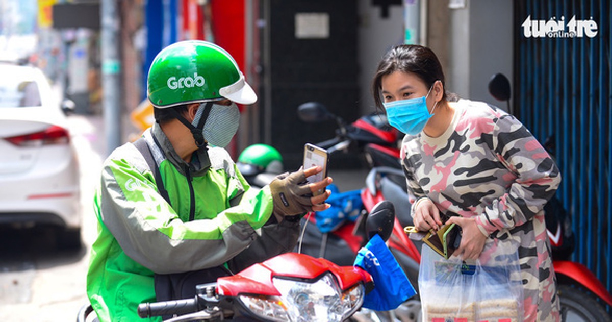 Nếu muốn hỗ trợ tài xế, Grab nên nghĩ cách khác!