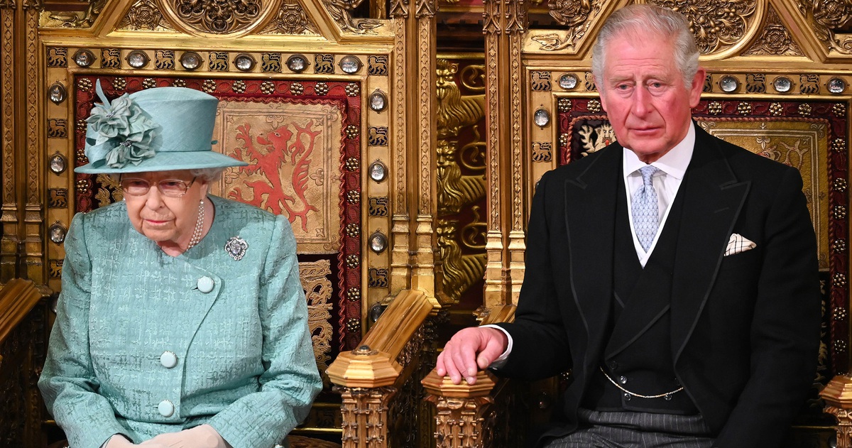 Vua Charles III chia sẻ về giây phút Nữ hoàng băng hà: 'Khoảnh khắc buồn  nhất cuộc đời tôi' - Tuổi Trẻ Online