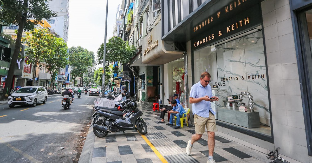 10 ngày nữa, TP.HCM sẽ thu phí sử dụng vỉa hè