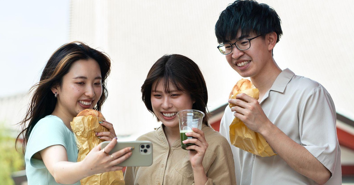 Gen Z và xu hướng ‘sống’ trực tuyến