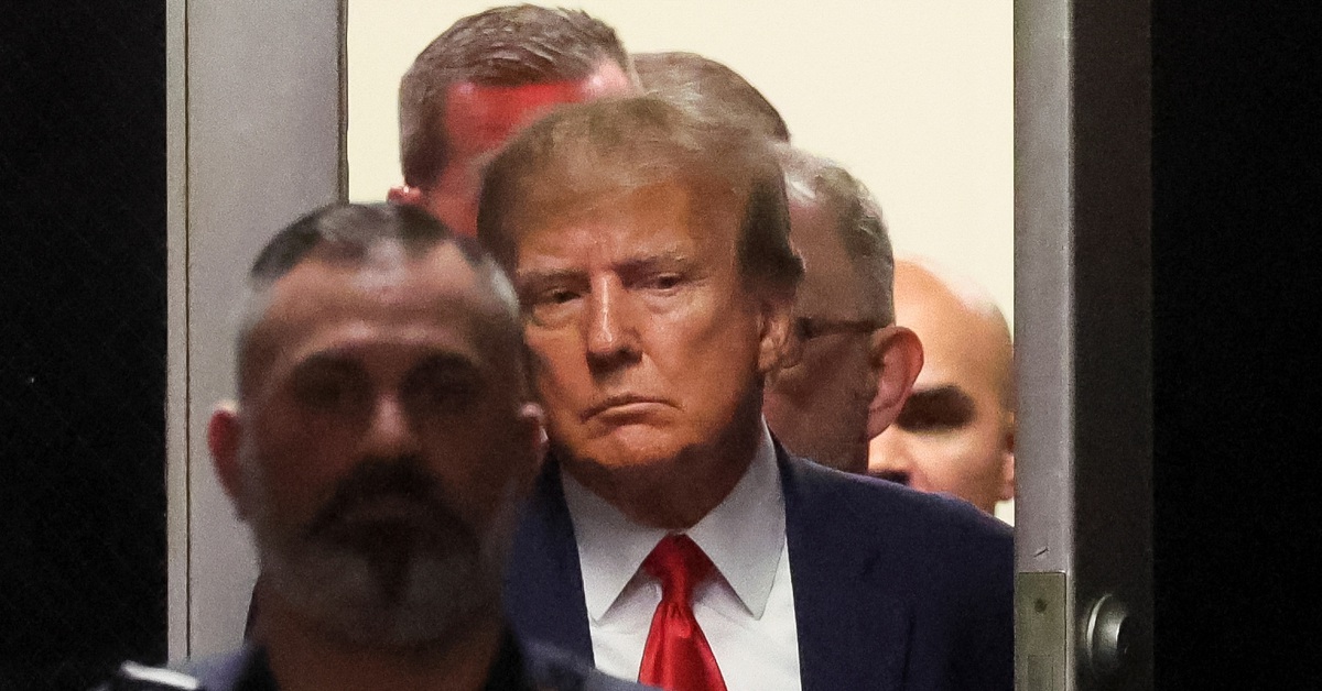 Bên Cộng hòa sôi sục đòi xử công tố viên dám xử ông Trump - Tuổi Trẻ Online