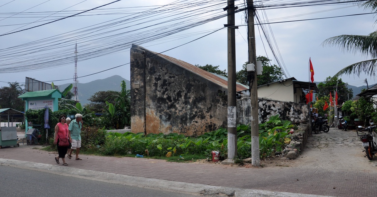 Cáp ngầm kéo điện ra Côn Đảo là khả thi nhất