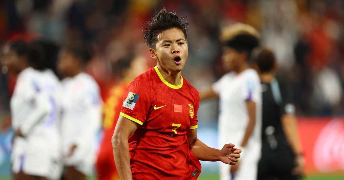 Tiền đạo tuyển nữ Trung Quốc: 'Hy vọng thế hệ tiếp theo không xấu hổ như chúng tôi'