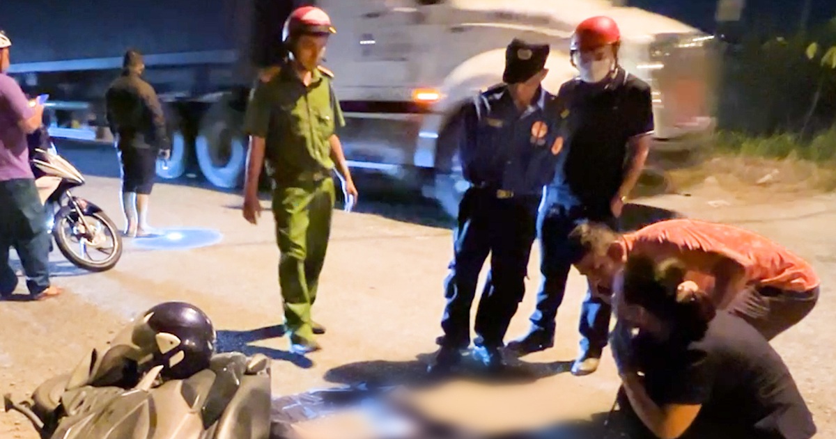 Điều tra nguyên nhân người đàn ông gặp nạn ở Thủ Đức, nạn nhân nói được vài câu rồi lịm dần - Tuổi Trẻ Online